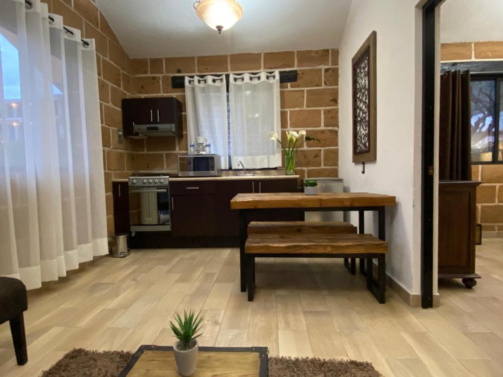 Cabanas, Suites Y Habitaciones Rancho San Jorge Берналь Экстерьер фото
